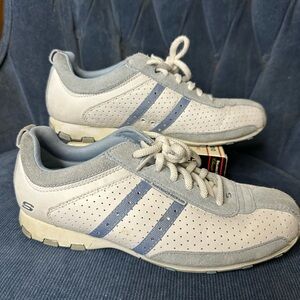 Skechers White and Blue Athletic Shoes with Breathable Design